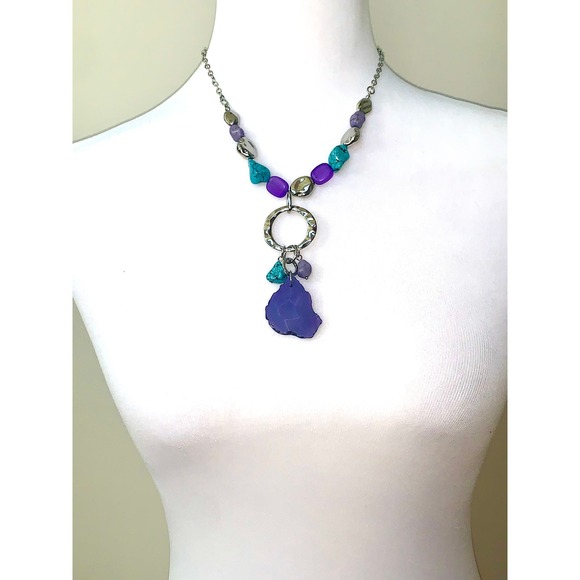 Chico's Silver Tone Turquoise Purple Amythest Color Cut Stone Necklace EUC - Picture 2 of 7